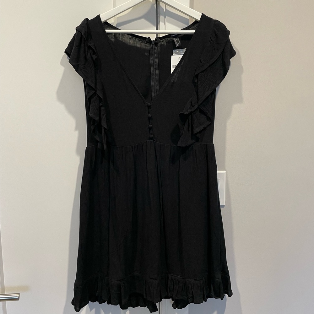 Forever21 black dress